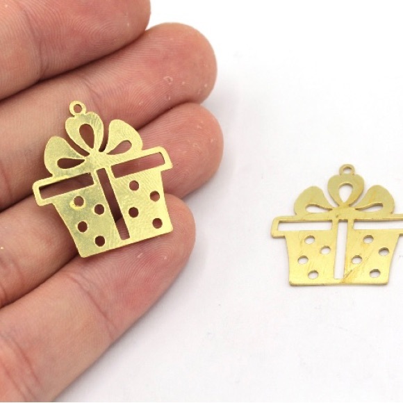 Brass Christmas Gift Box Charm, Box Pendant, Christmas Charm - Picture 1 of 2